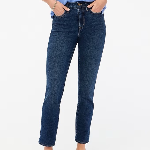J. Crew Essential Straight Jean in All-Day Stretch -  Dark Indigo Rinse, 31 - Picture 1 of 9